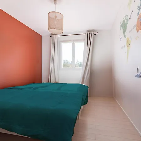 Prázdninový dům La Tendresse - Maison Familliale Avec Piscine Mondonville